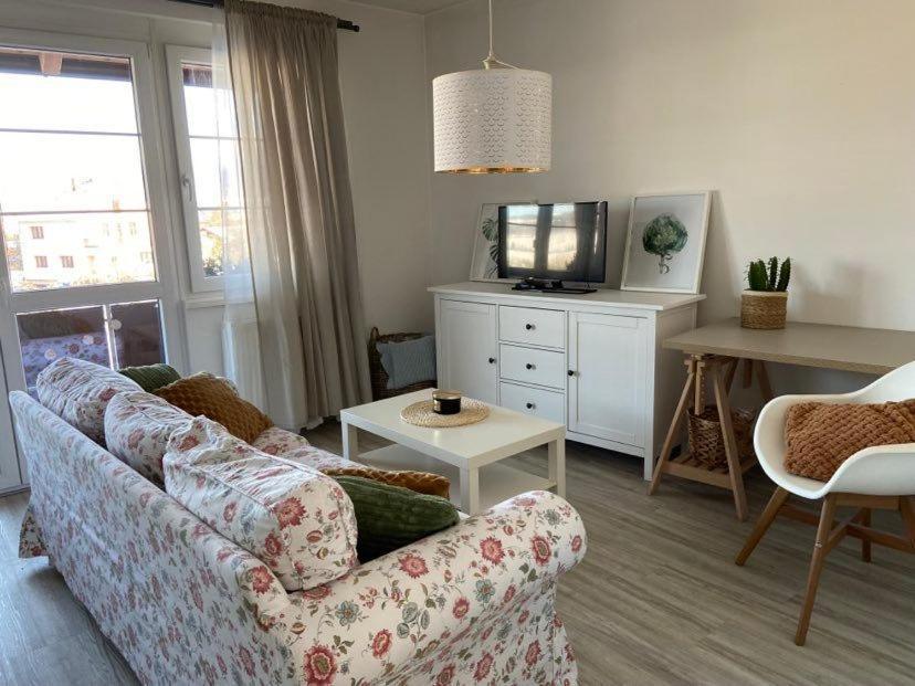 Апартаменты Apartman Na Vysine Врхлаби Экстерьер фото